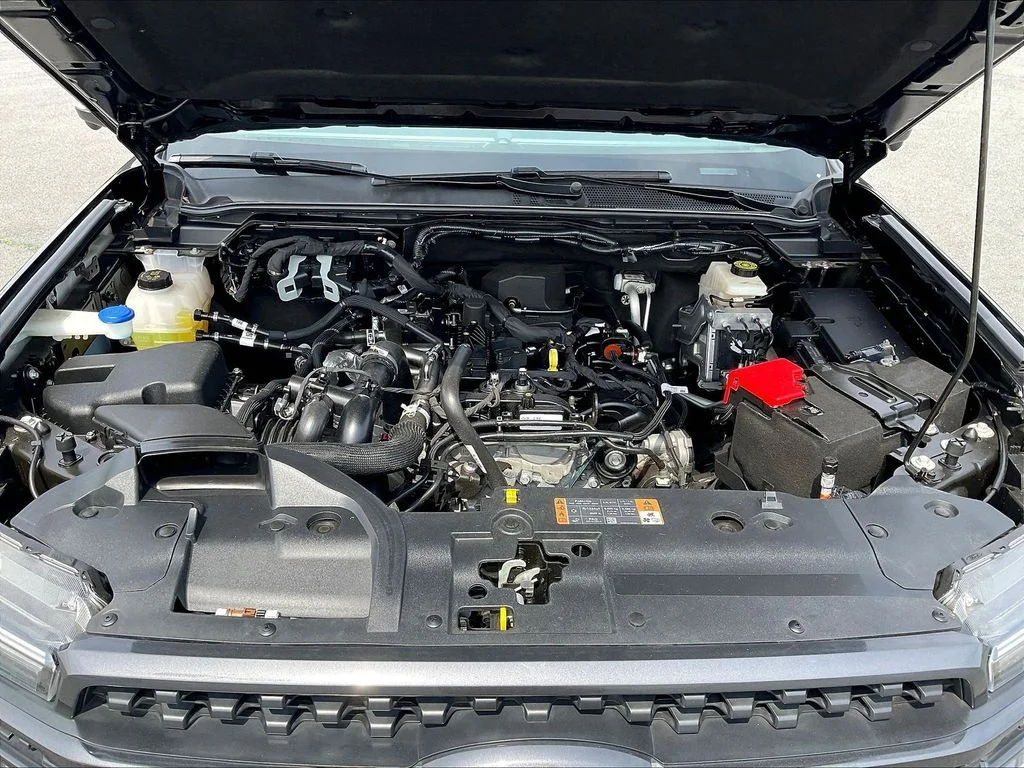 Used 2024 Black Ford Lariat image 28