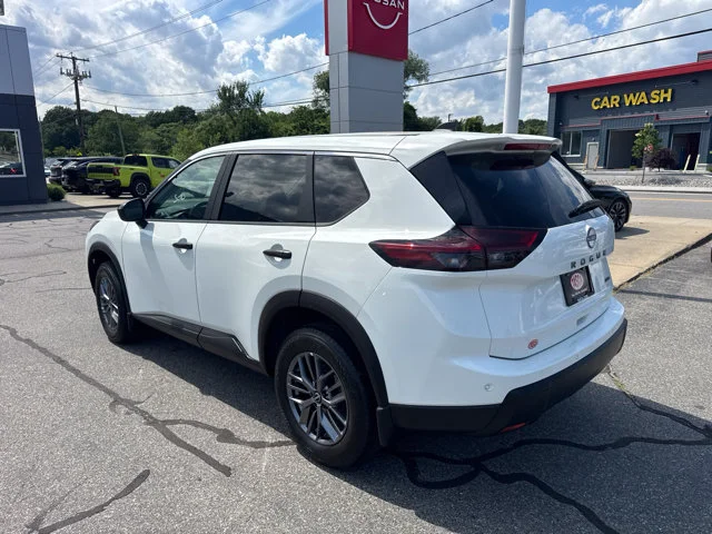 Used 2026 White Nissan S image 7