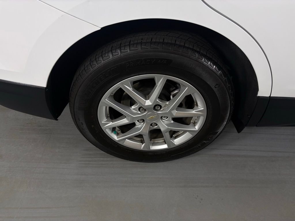 Used 2024 White Chevrolet LT image 11