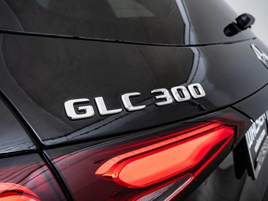 Used 2026 Black Mercedes-Benz GLC 300 image 20
