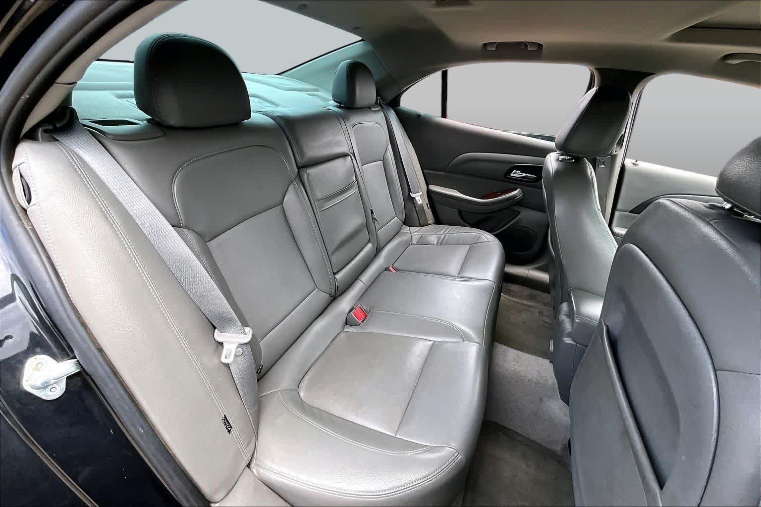 Used 2013 Black Granite Metallic Chevrolet LT image 18