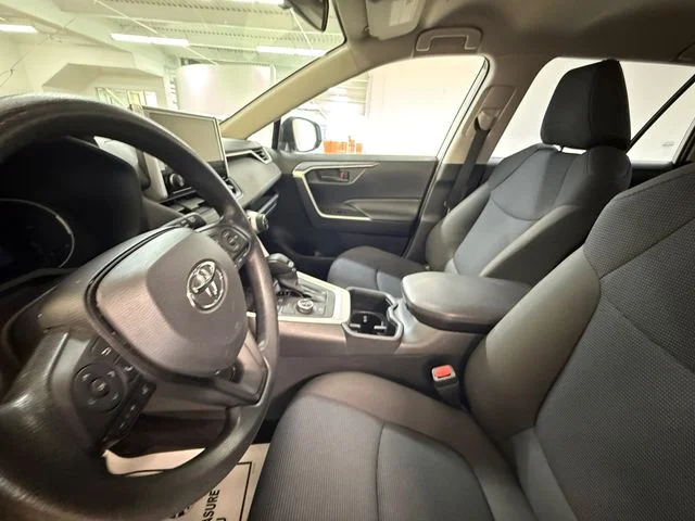 Used 2024 White Toyota LE image 29
