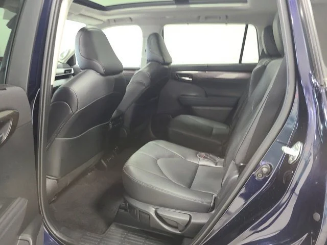 Used 2023 Blueprint Toyota Platinum image 16