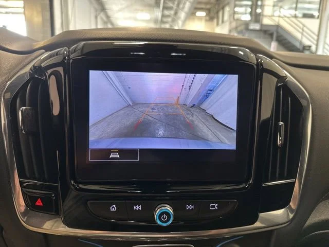 Used 2023 Sterling Gray Metallic Chevrolet LT Cloth image 26