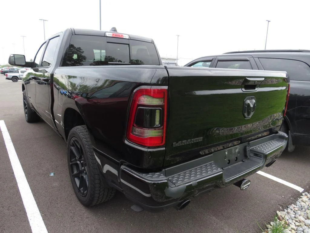 Used 2023 Diamond Black Ram Laramie image 12