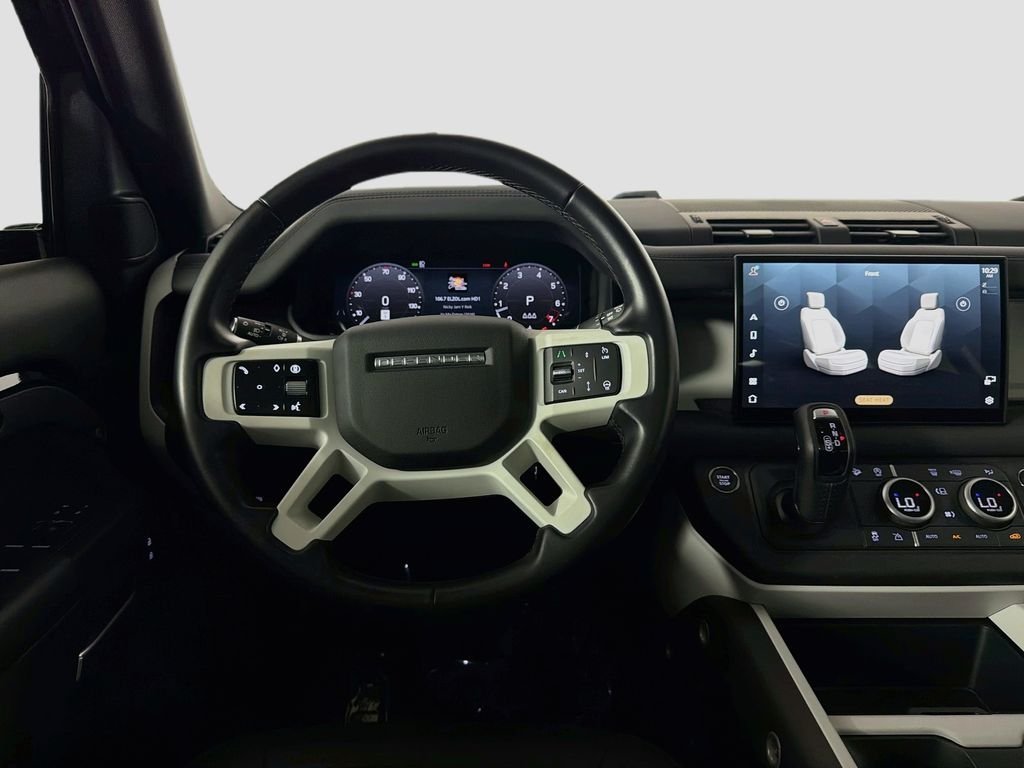 Used 2025 Black Land Rover S image 24