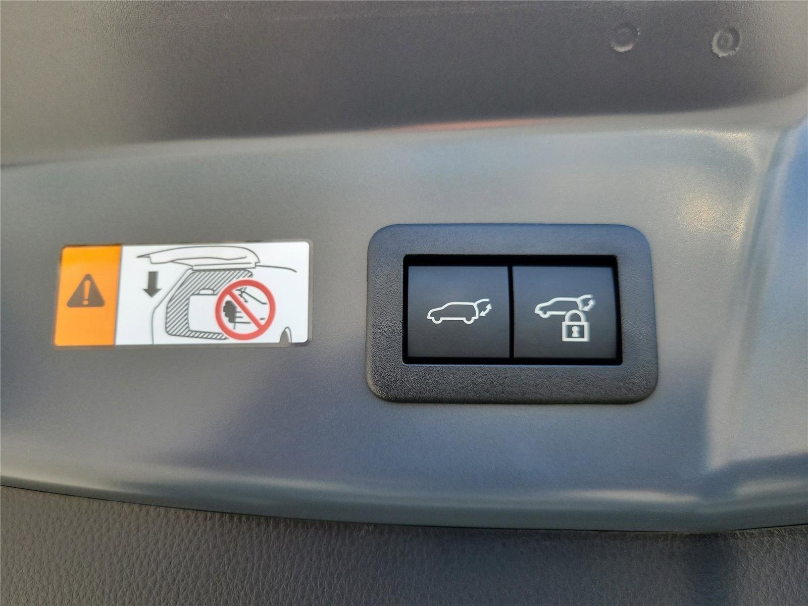 Used 2025 Guardian Gray Toyota Limited image 10