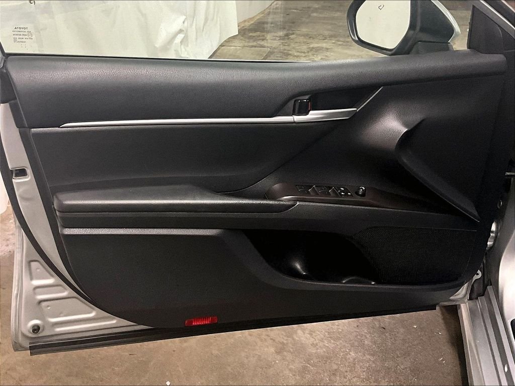 Certified Used 2023 Silver Toyota SE image 9