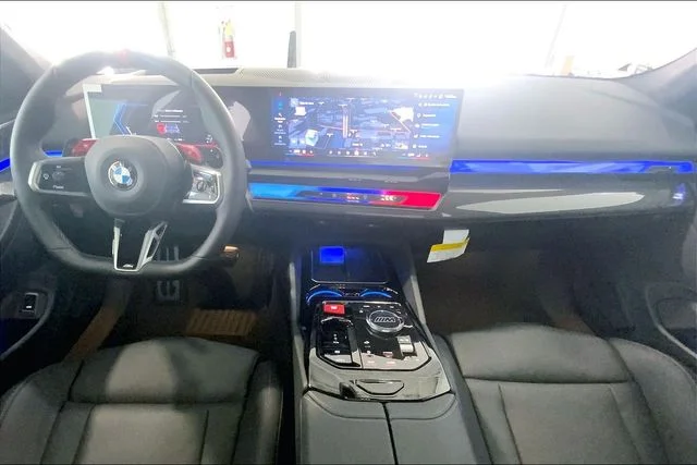 New 2026 Brooklyn Grey Metallic BMW Base image 5