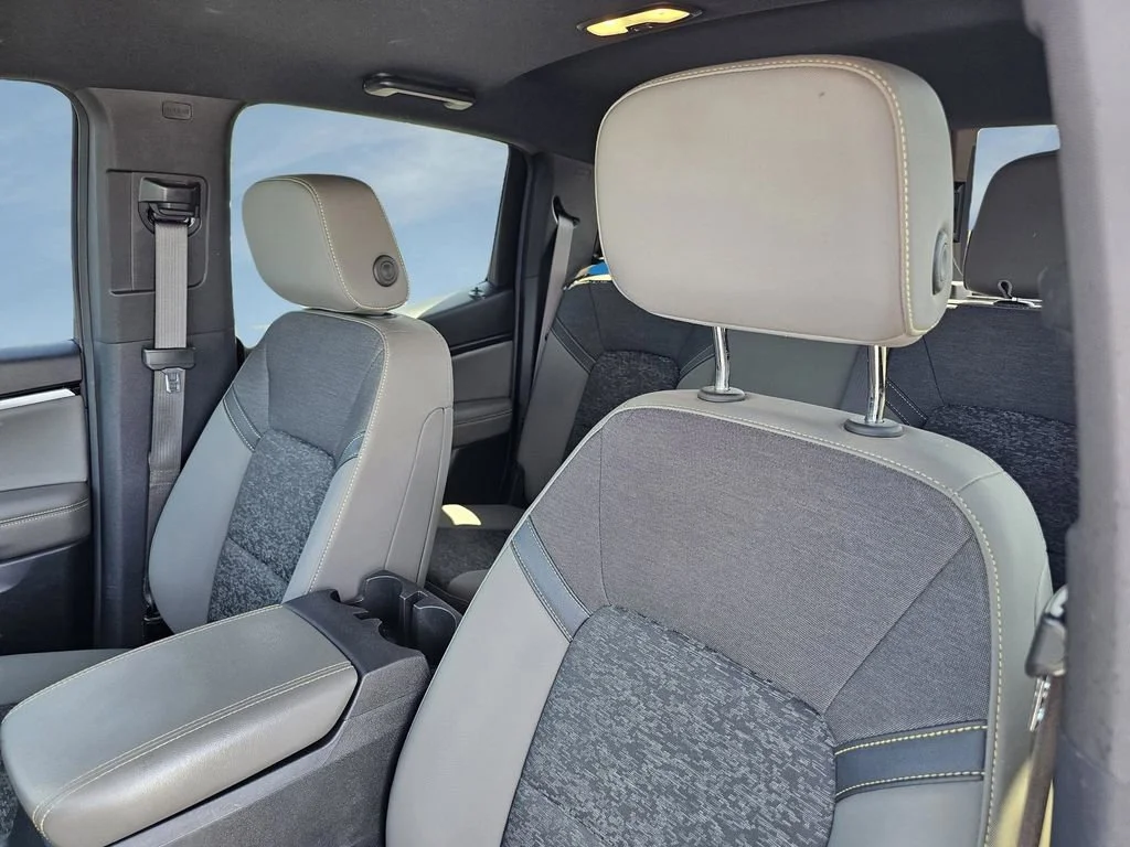Used 2024 Summit White Chevrolet ZR2 image 17
