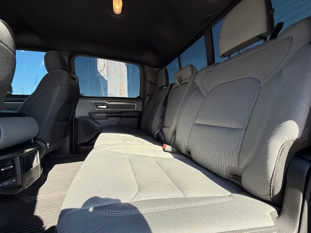 Used 2022 Silver Ram Big Horn/Lone Star image 34