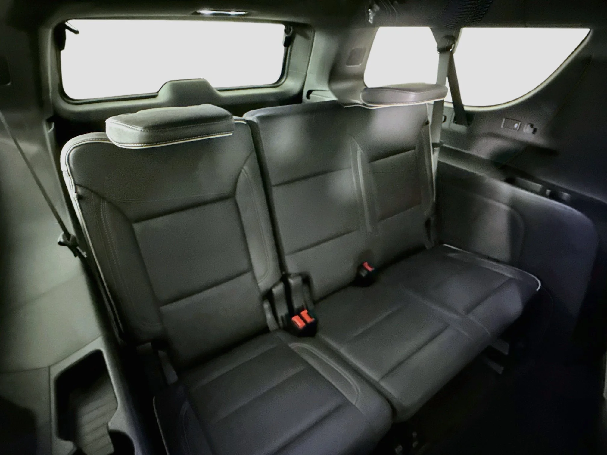 Used 2025 Black Chevrolet Premier image 29