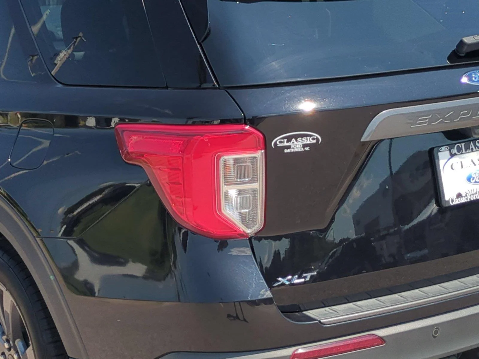 Used 2023 Agate Black Ford XLT image 12