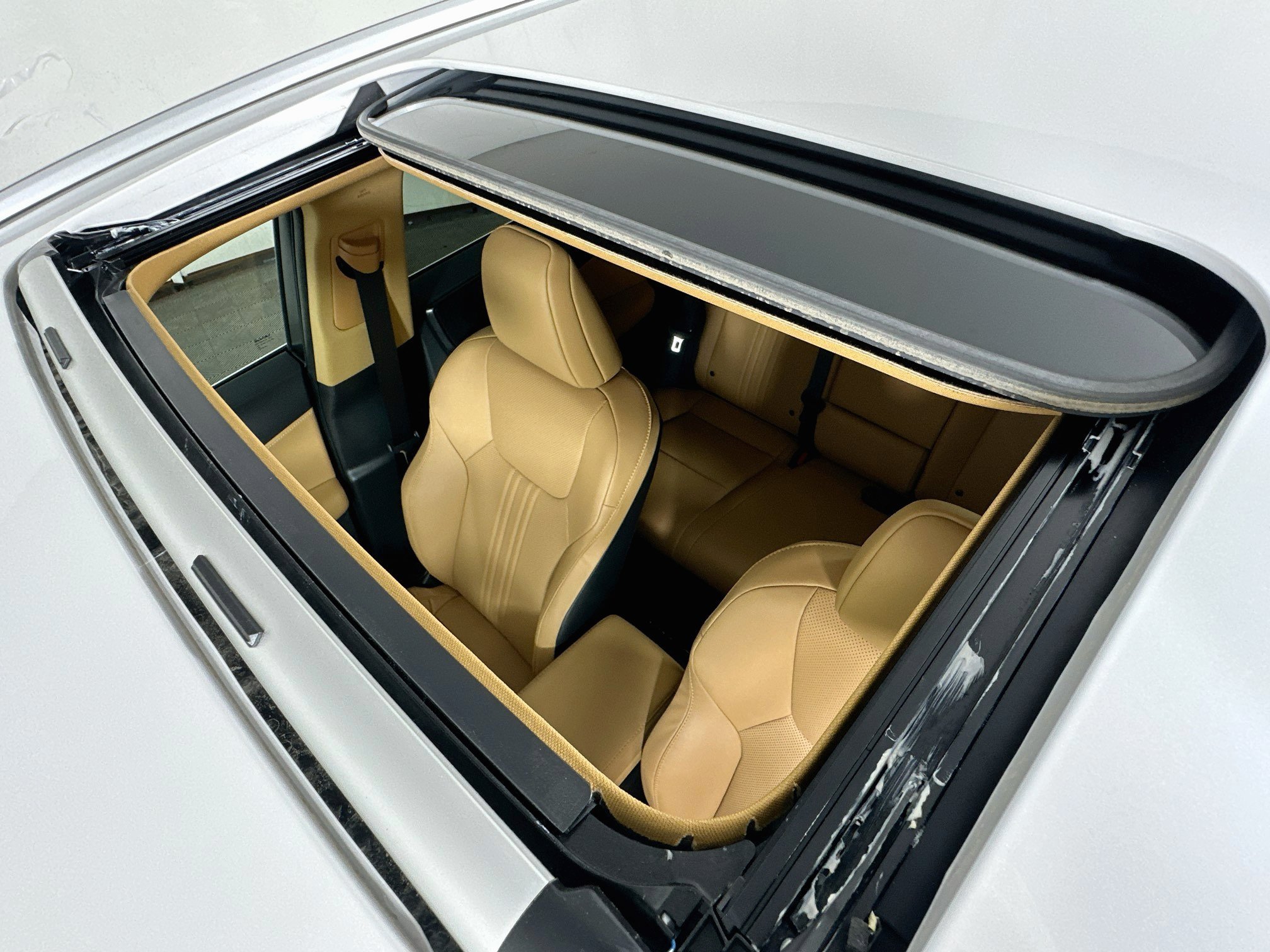Certified Used 2024 White Pearl Lexus 350h image 20