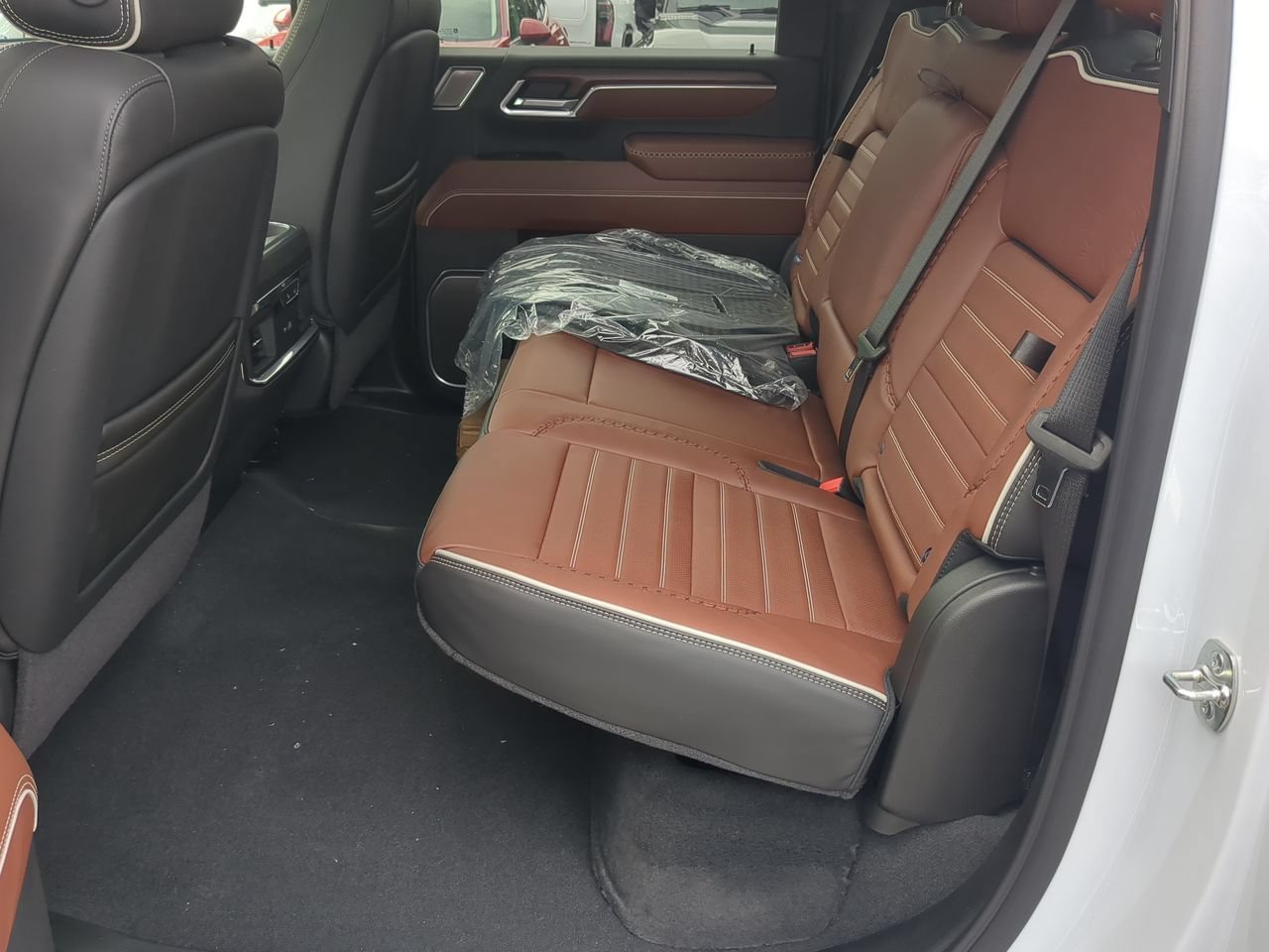 2026 GMC Sierra 2500HD Denali Ultimate - Photo 26