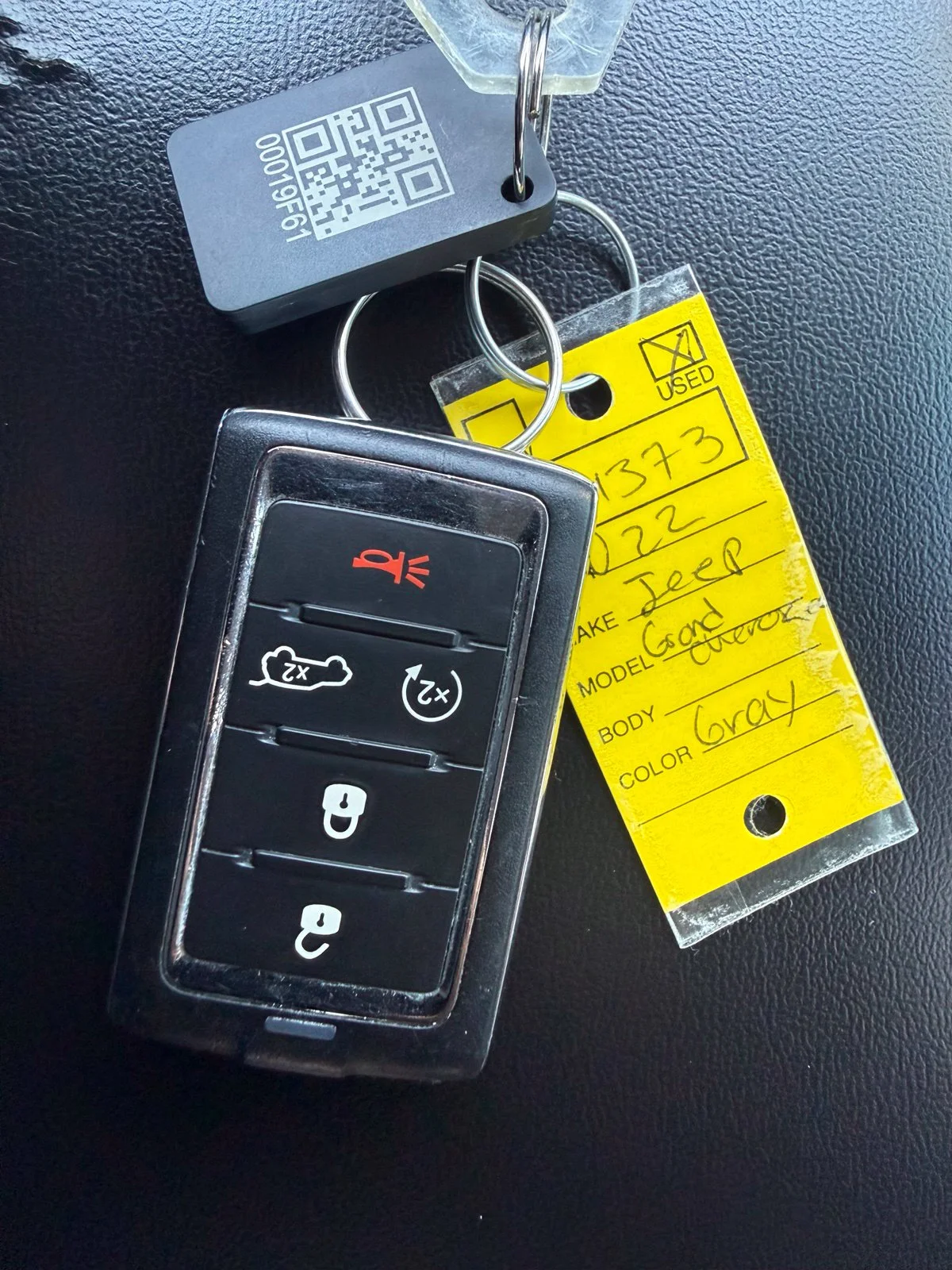 Used 2022 Gray Jeep Limited image 16