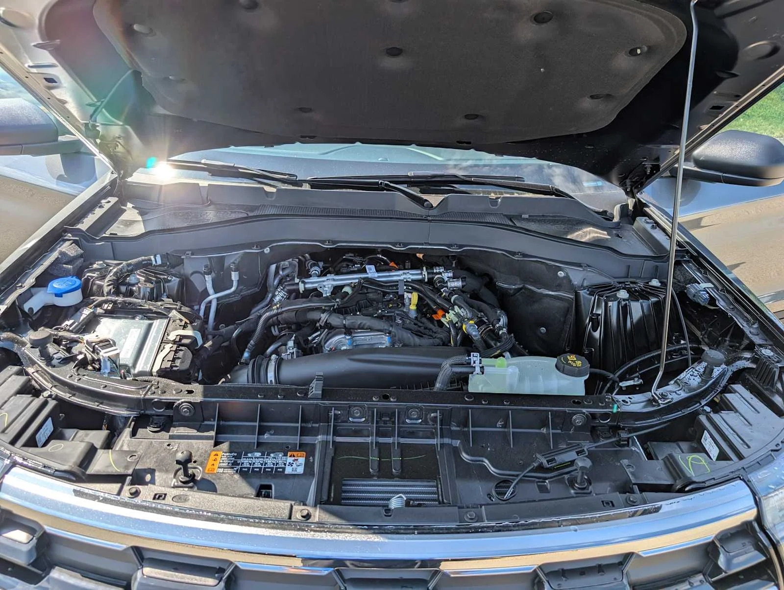New 2026 Carbonized Gray Metallic Ford Active image 11