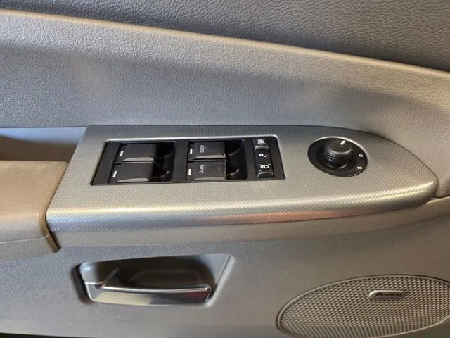 2009 Jeep Grand Cherokee Laredo - Photo 27