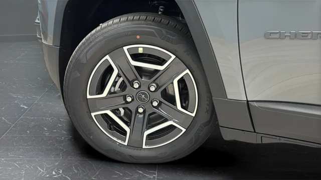 New 2026 Sting-Gray Clearcoat Jeep Limited image 37
