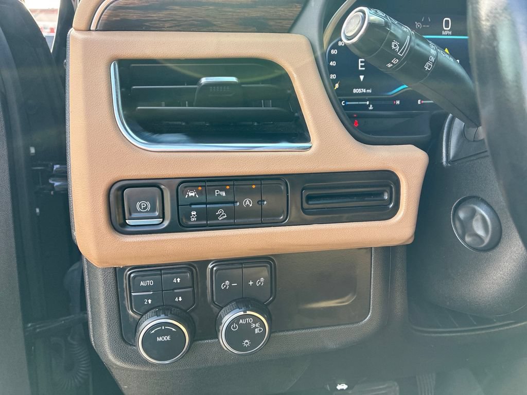 Used 2024 Black Chevrolet Premier image 25
