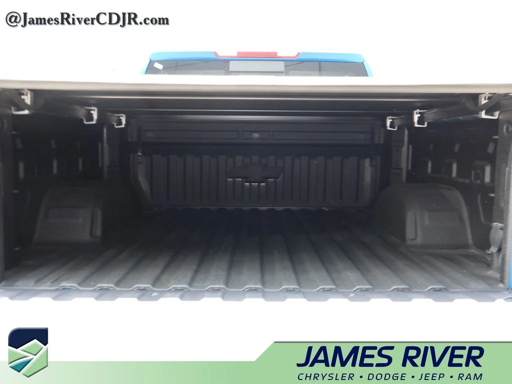 2023 Chevrolet Silverado 1500 RST - Photo 14