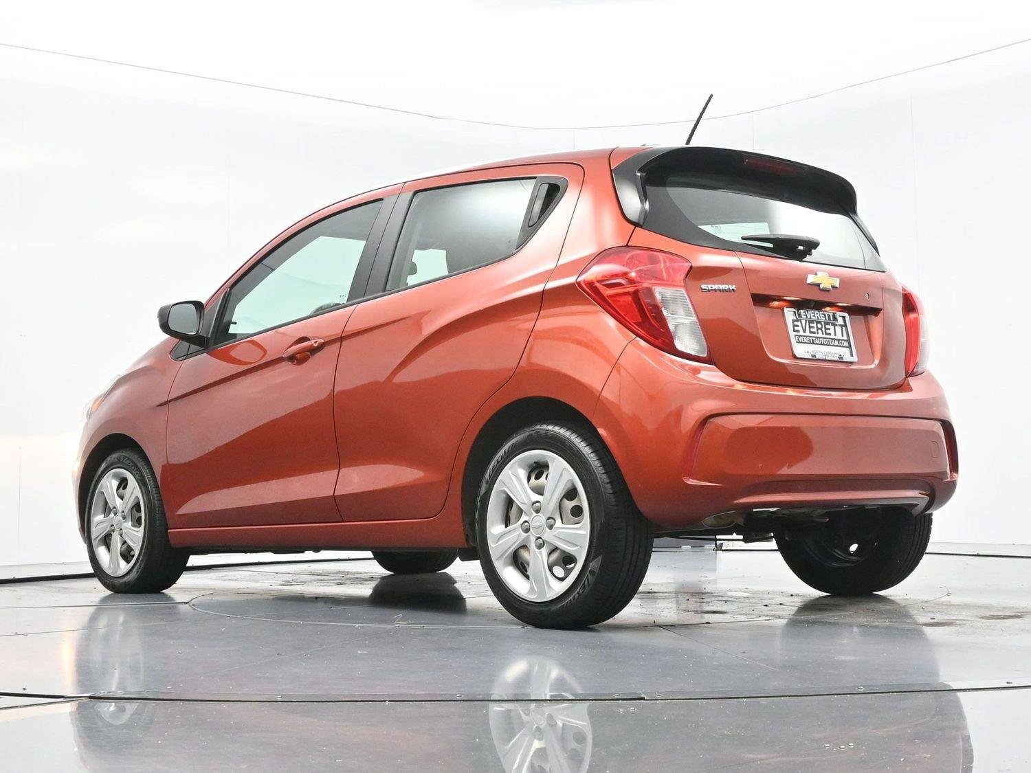 Used 2021 Metallic paint.) Chevrolet LS image 38