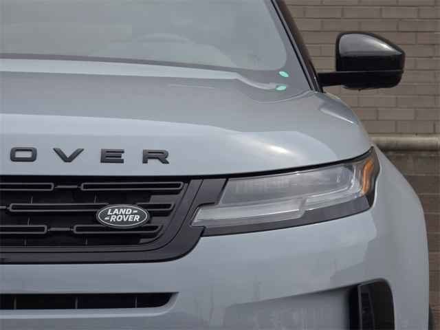 New 2026 Arroios Grey Land Rover S image 41