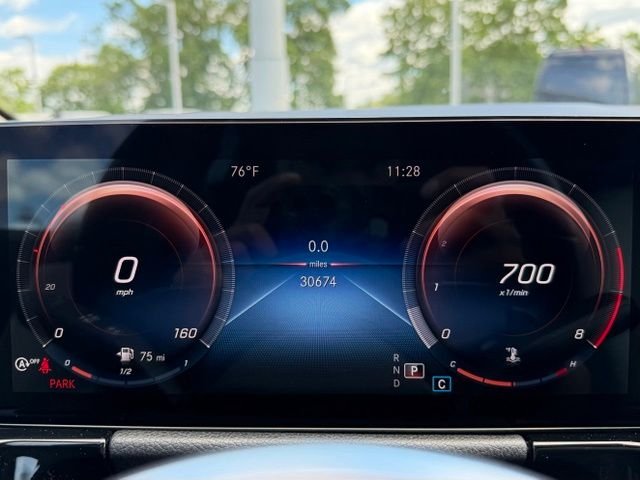 Used 2022 White Mercedes-Benz GLA 250 image 17