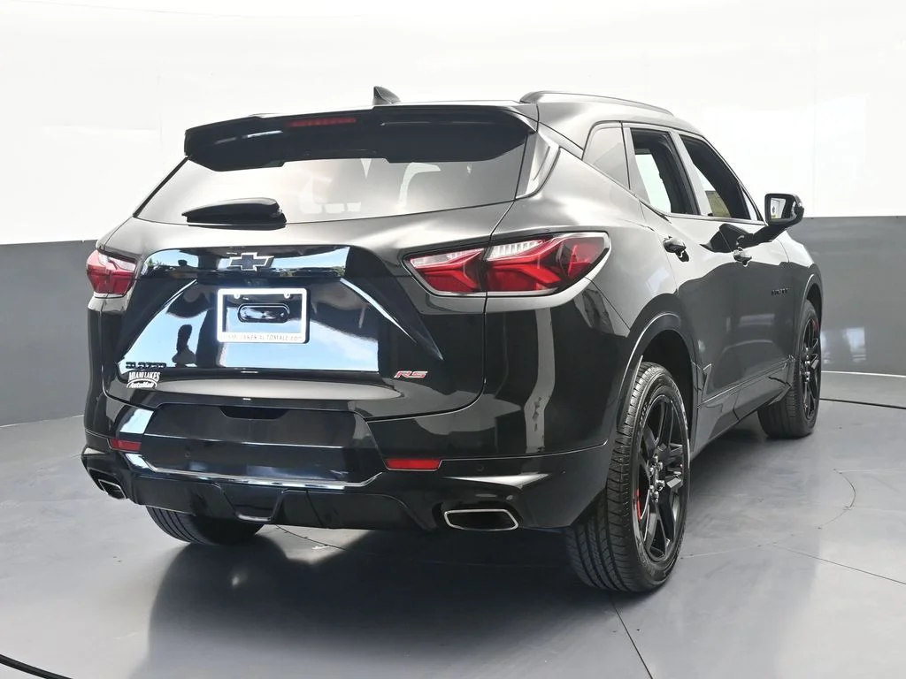Used 2020 Black Chevrolet RS image 5