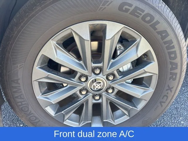 Used 2024 Wind Chill Pearl Toyota Base image 2