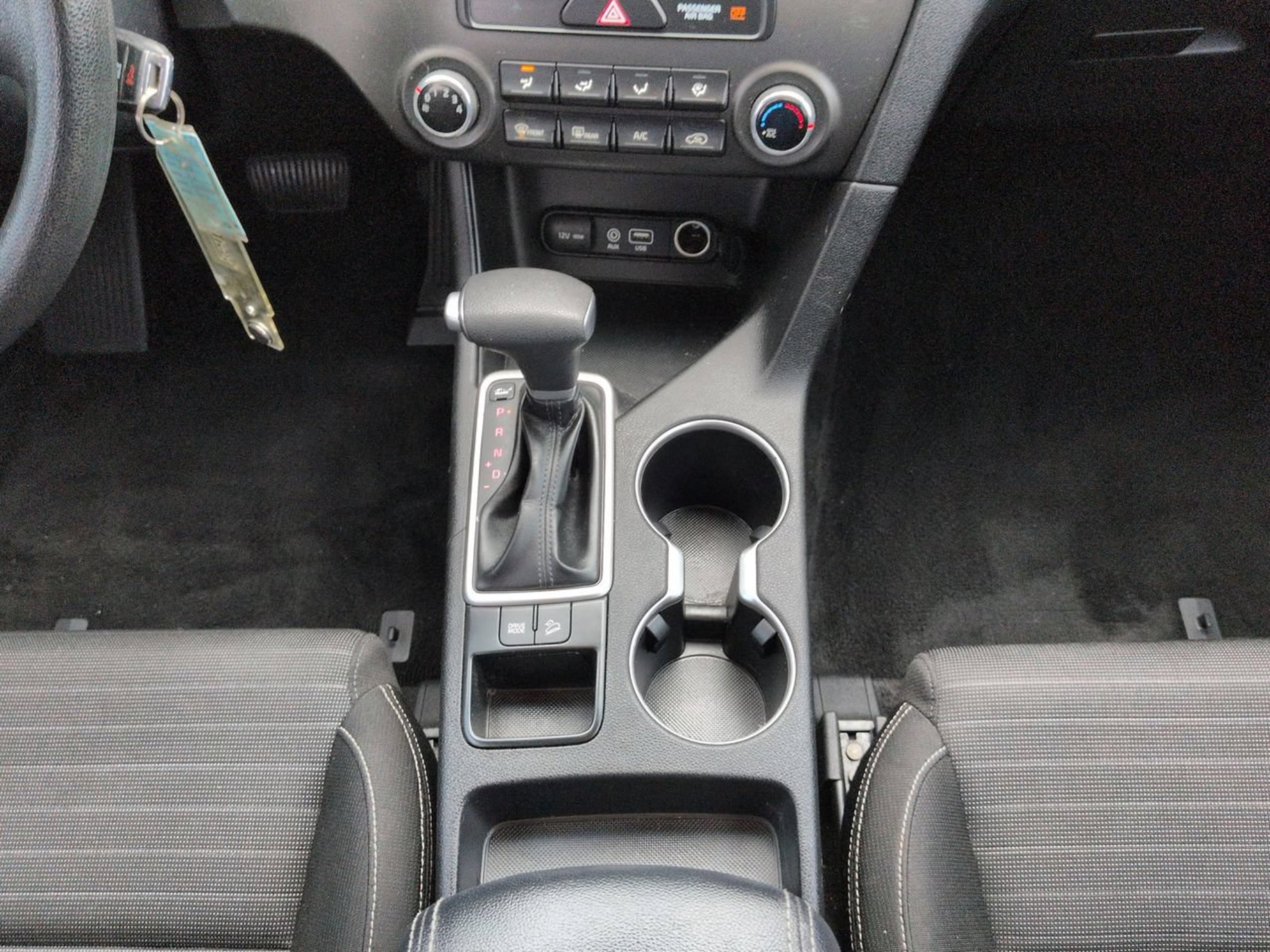 Used 2018 Black Cherry Kia LX image 16