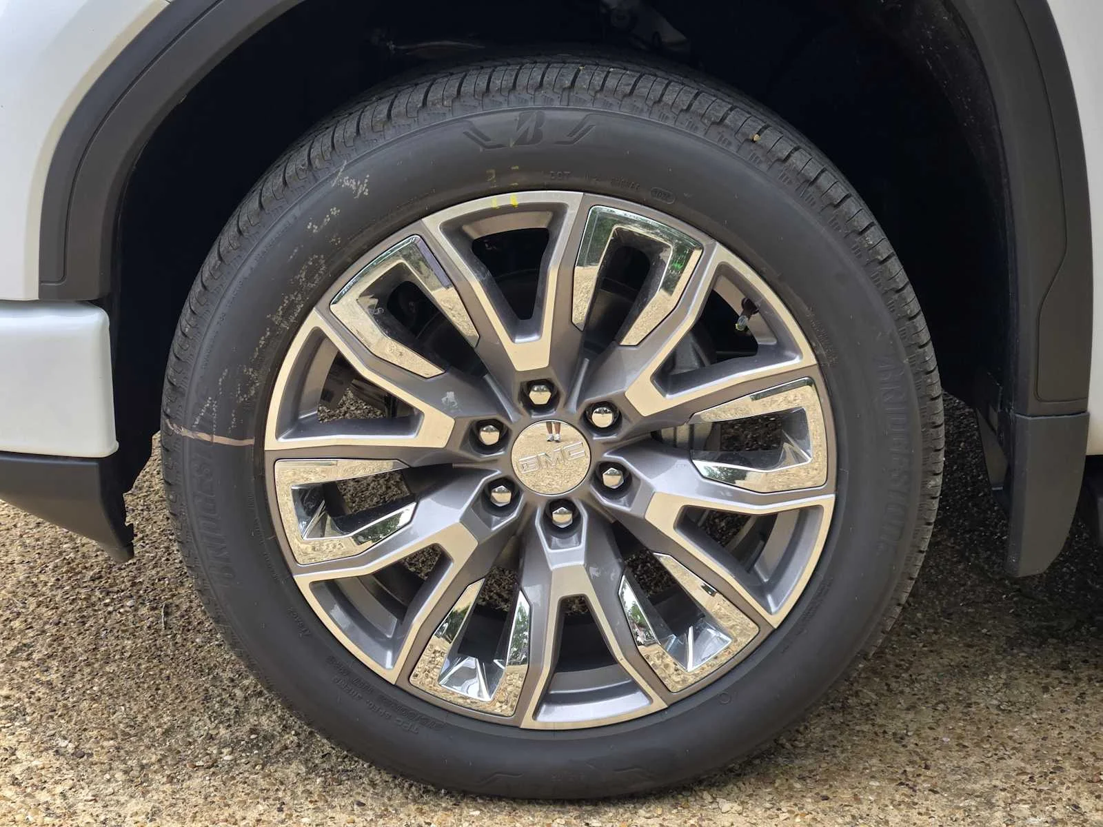 New 2026 Glacier White Tricoat GMC Denali image 7
