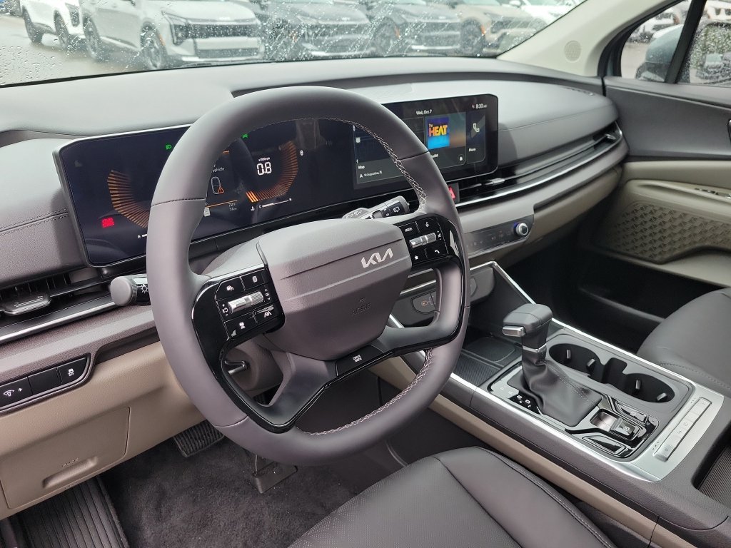 New 2027 Iceberg Green Kia EX image 23