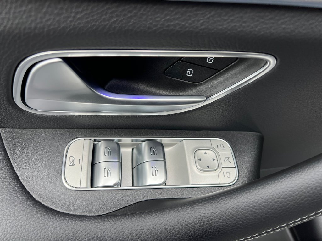 New 2026 Obsidian Black Metallic Mercedes-Benz GLE 450 image 11