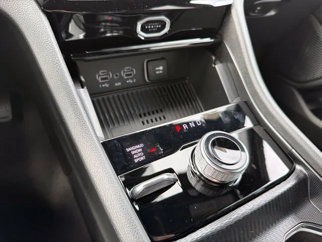 New 2026 Gray Jeep Altitude image 19