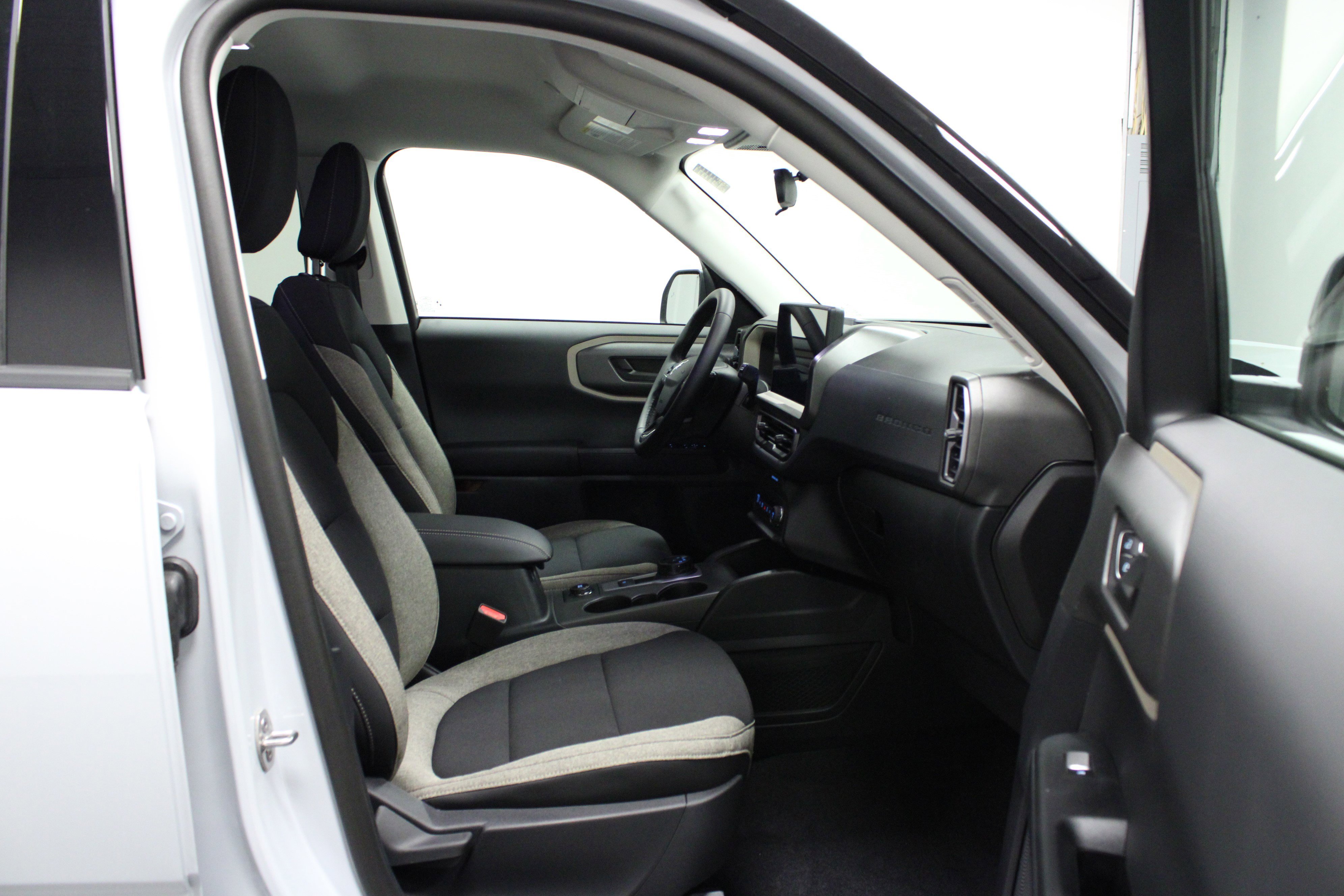 New 2026 Space White Metallic Ford Big Bend image 16