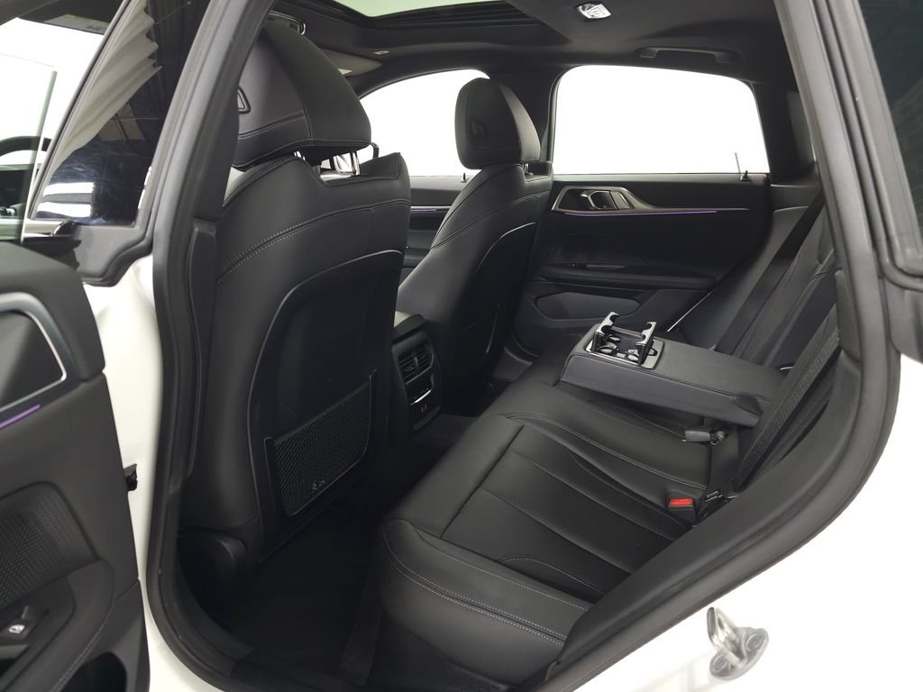 Used 2023 Alpine White BMW eDrive40 image 35