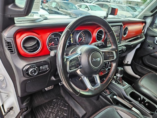 Used 2020 Bright White Clearcoat Jeep Rubicon image 15