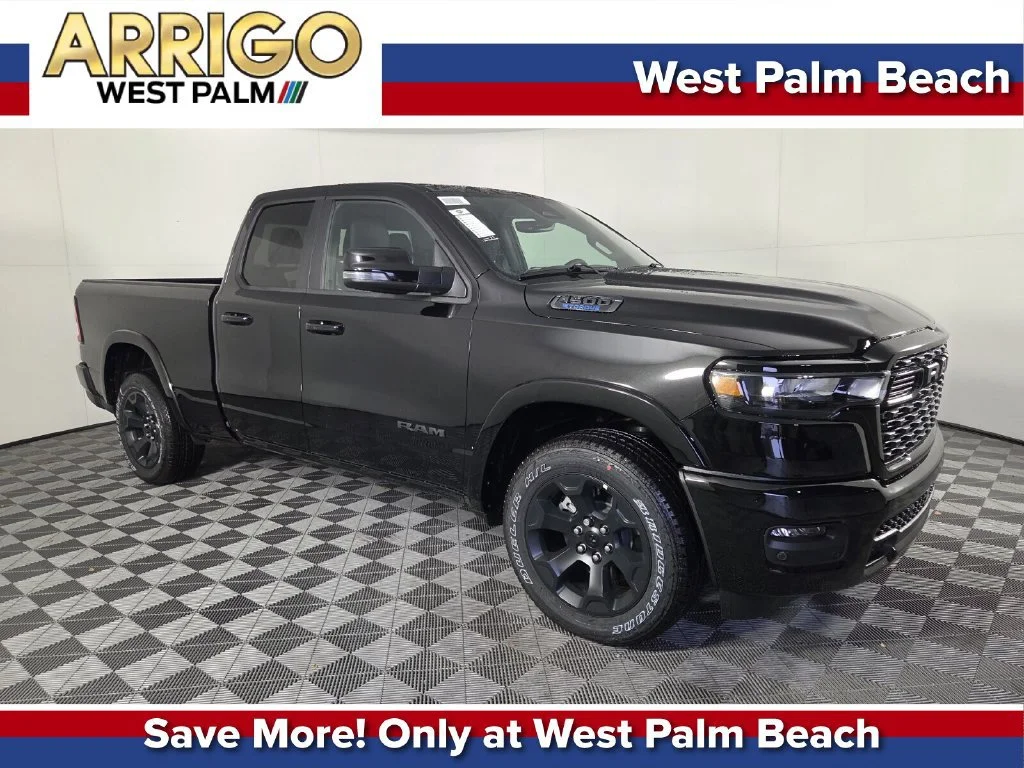 New 2026 Diamond Black Crystal Pearl-Coat Exterior Paint RAM Big Horn image 1