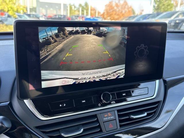 New 2025 Gray Nissan 2.5 SR image 25