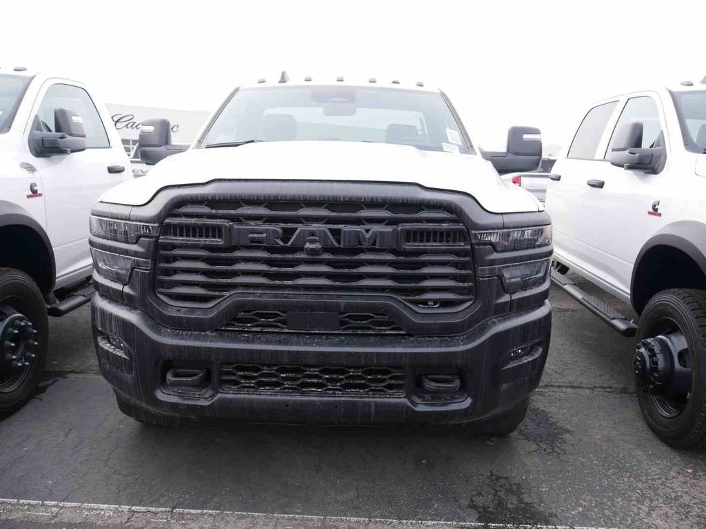 New 2026 Bright White Clear-Coat Exterior Paint RAM TRADESMAN image 2