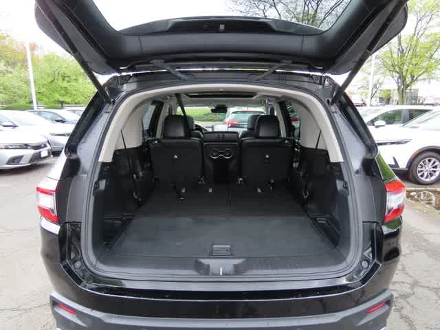 2023 Honda Pilot Touring - Photo 12