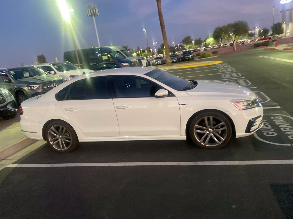 Used 2018 Volkswagen Passat R-Line with VIN 1VWAA7A38JC041198 for sale in Chandler, AZ