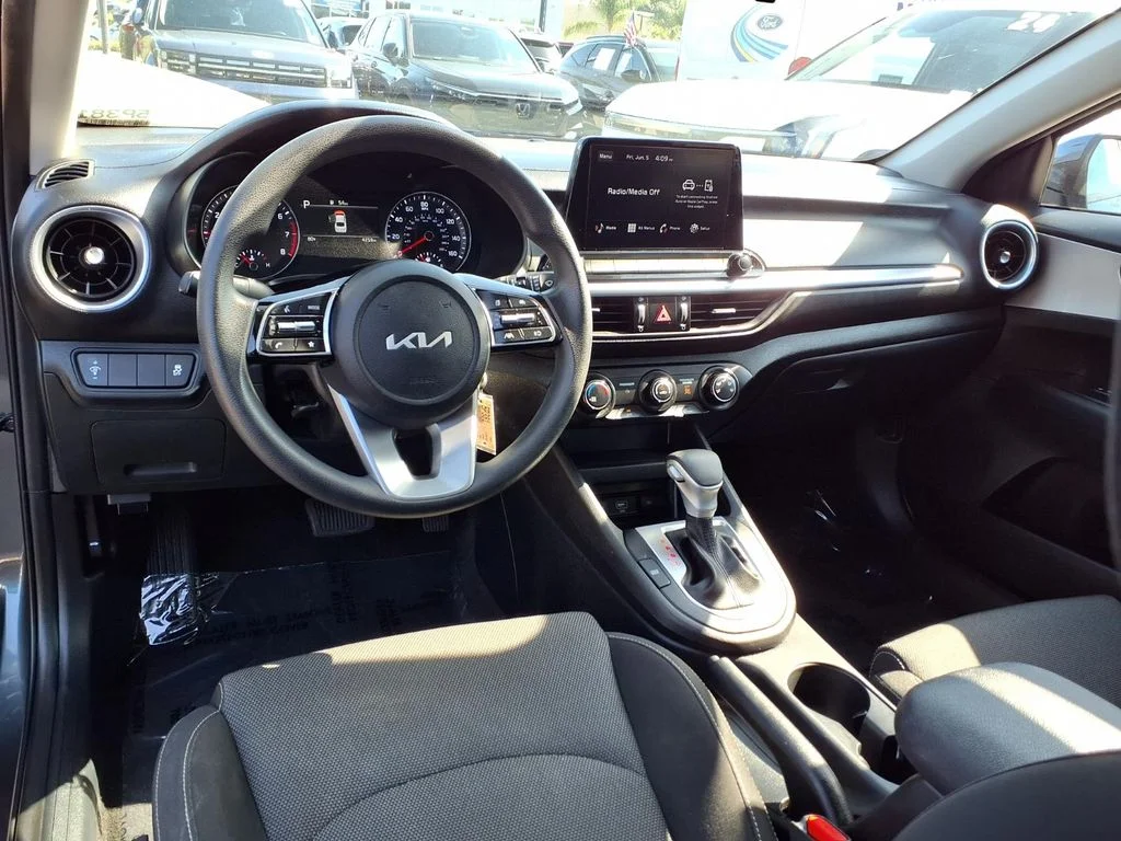 Certified Used 2024 Gray Kia LX image 11