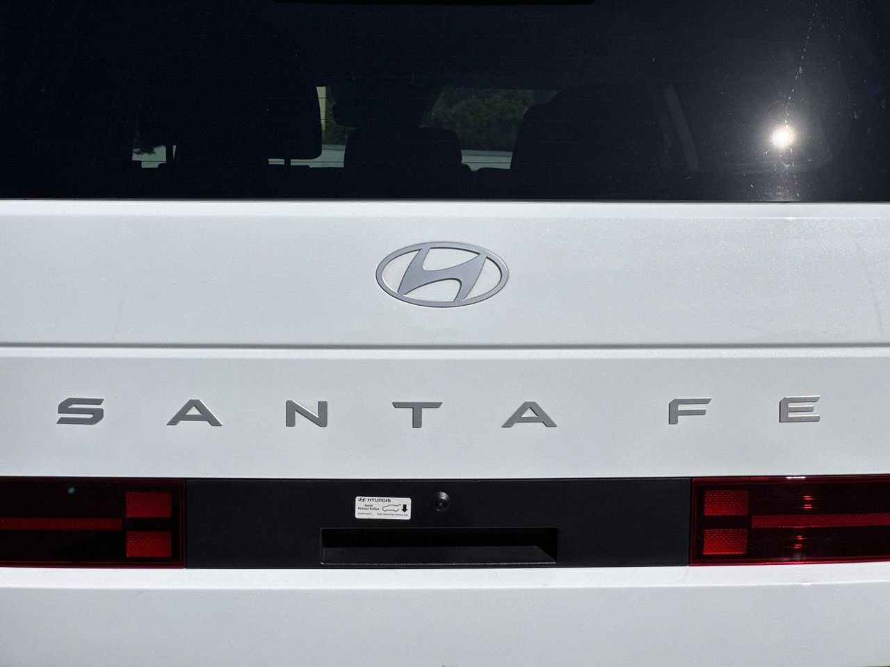 New 2026 White Hyundai SE FWD image 26