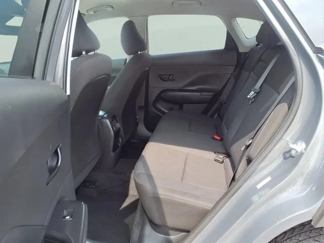 Used 2024  Hyundai SEL image 17
