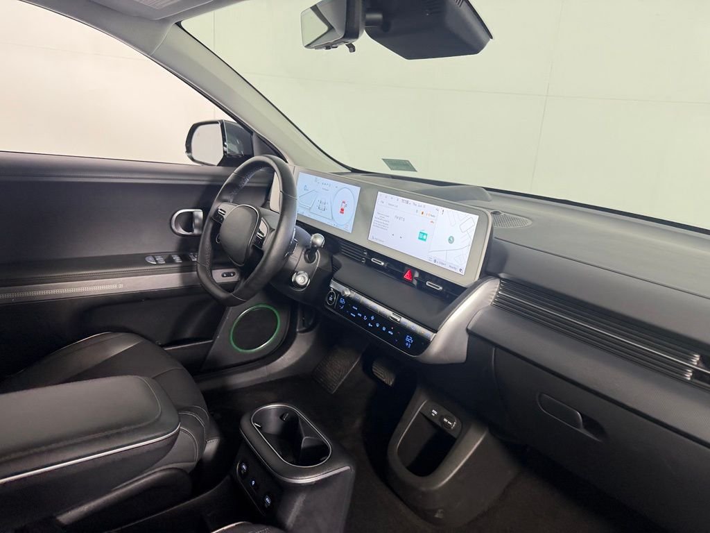 Used 2024 Teal Hyundai Limited image 32