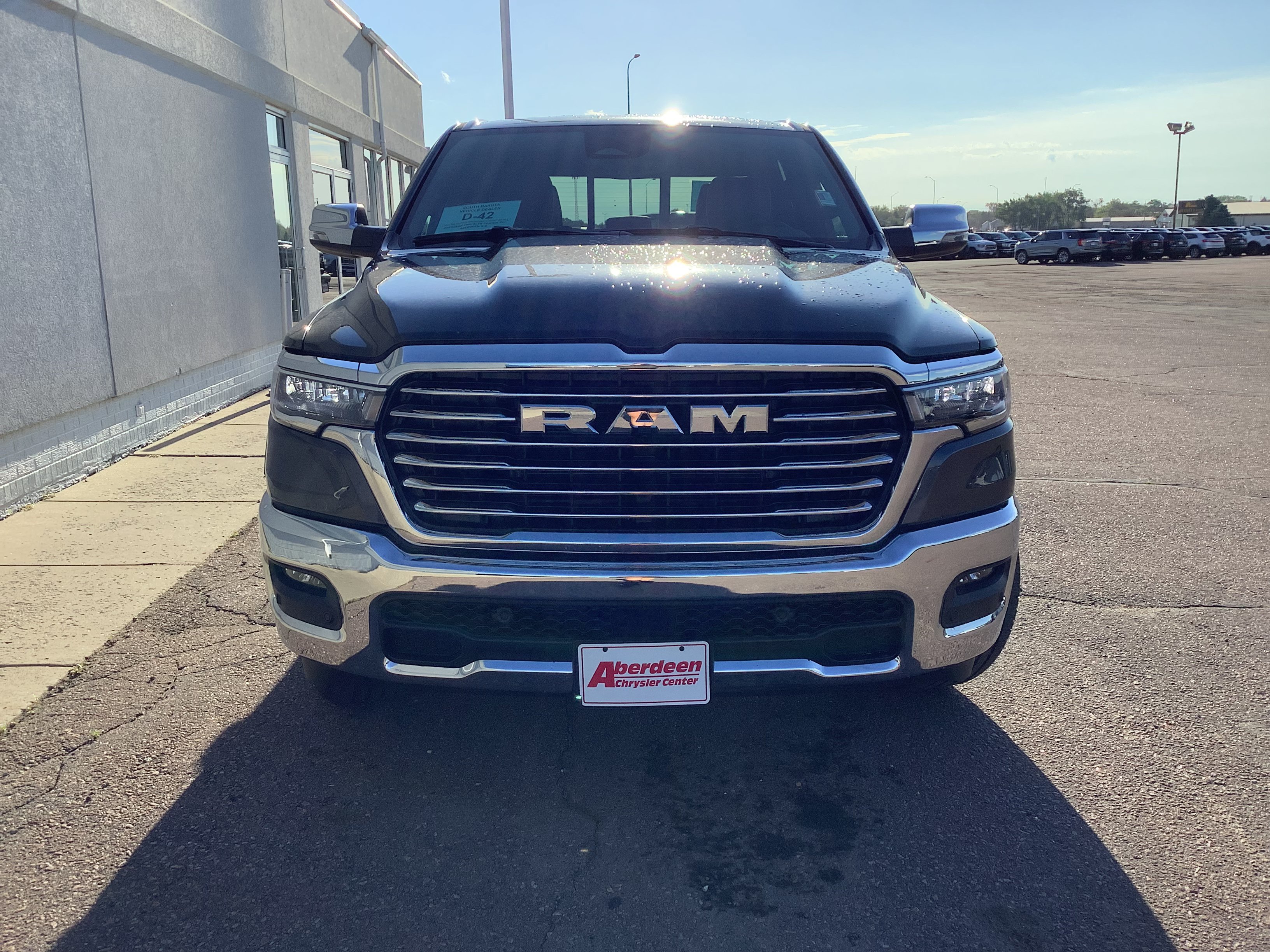 New 2026 Granite Crystal Metallic Clear-Coat Exterior Paint RAM Laramie image 3