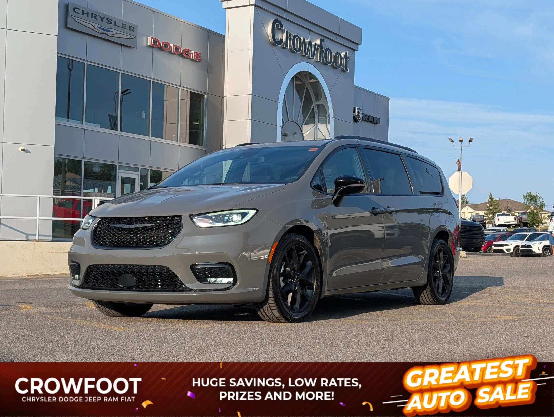 Used 2025 Grey Chrysler Limited - - FWD - Nappa Leather - Full Sunroof - Blind Spot & More! image 1