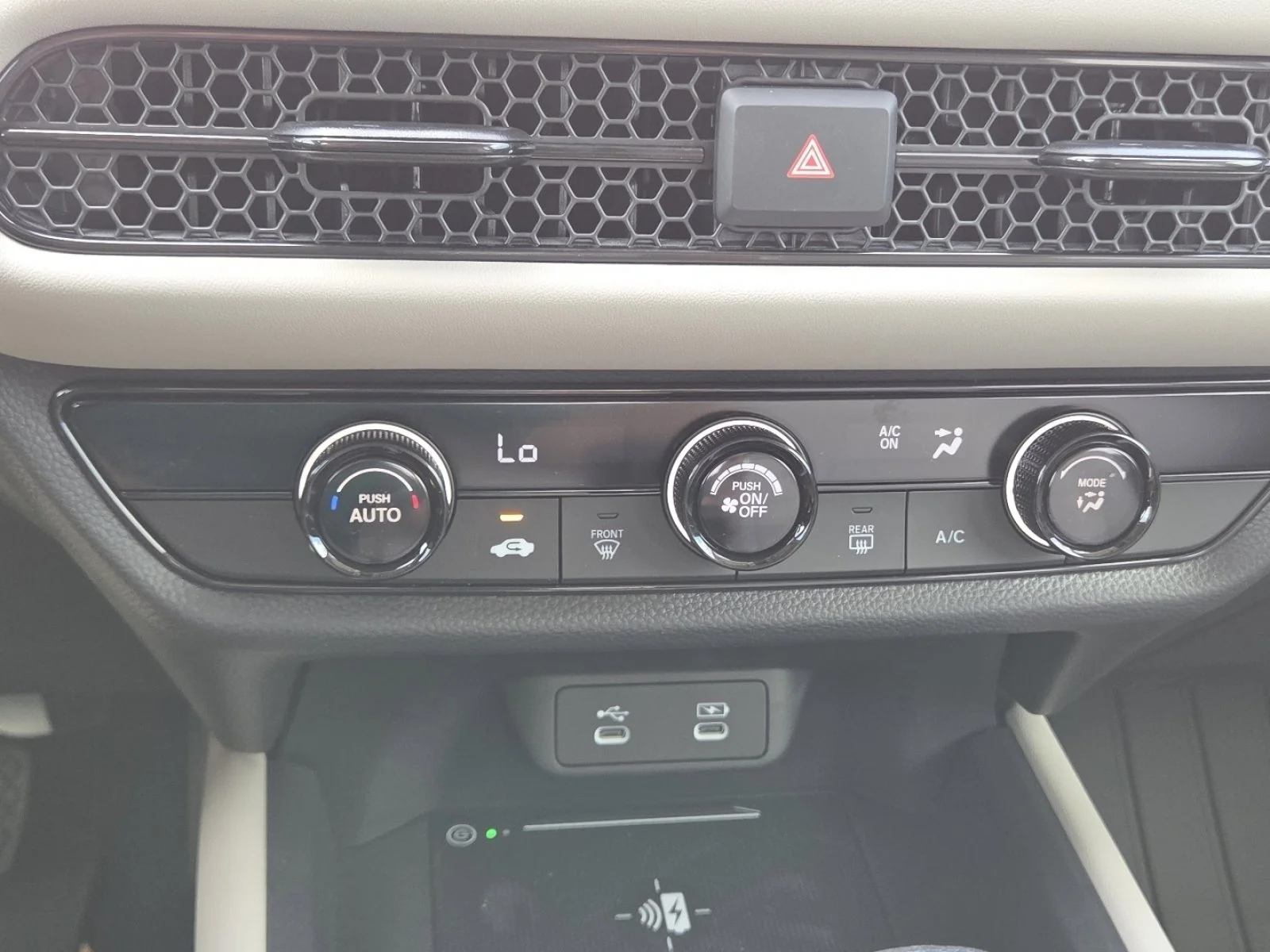 New 2026 Solar Silver Metallic Honda LX image 28